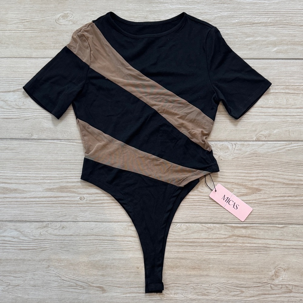 Micas Mesh Patchwork Round Neck Short Sleeve Bodysuit - Picture 2 of 7